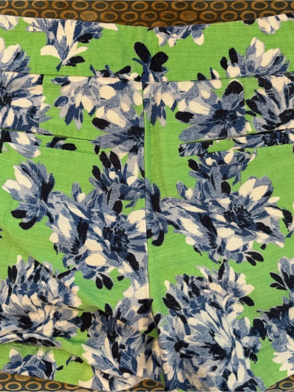 J. Crew Lime Green Floral Pleated Short with Blue and White Flowers Size 2